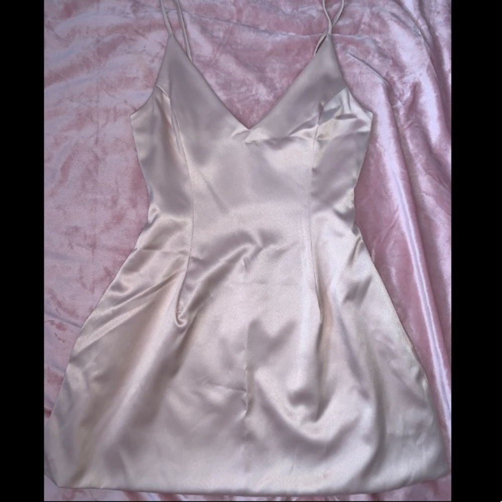 Laura’s boutique Selena dress -baby pink